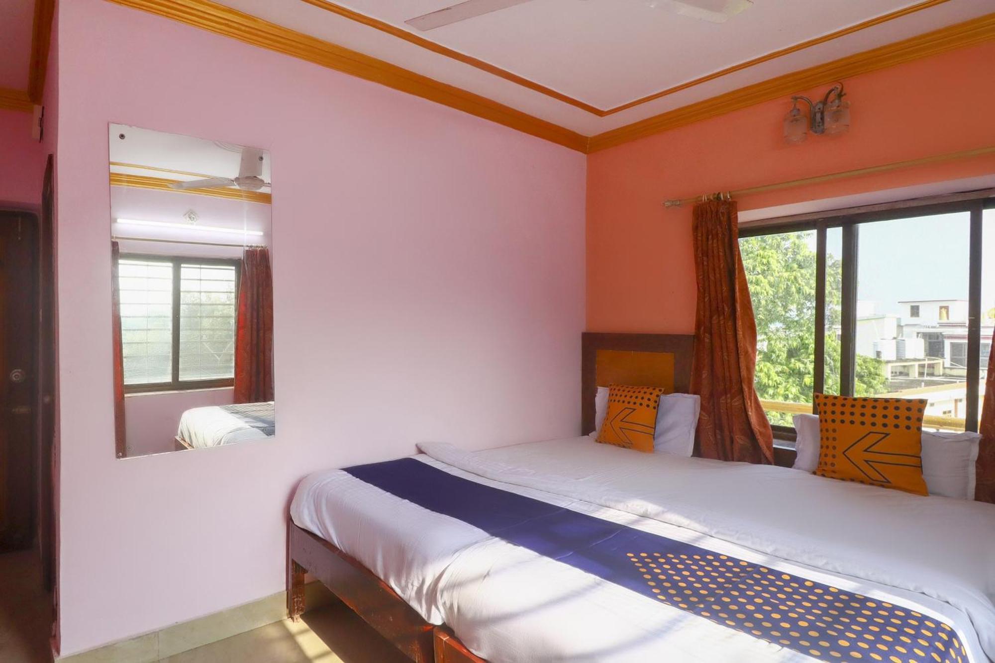 Spot On 75963 Hotel Prince Bodh Gaya Luaran gambar